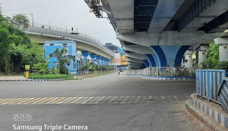 নিস্তব্ধ রাজ্য-১১ : উইপ্রো মোড়, বিধাননগর।